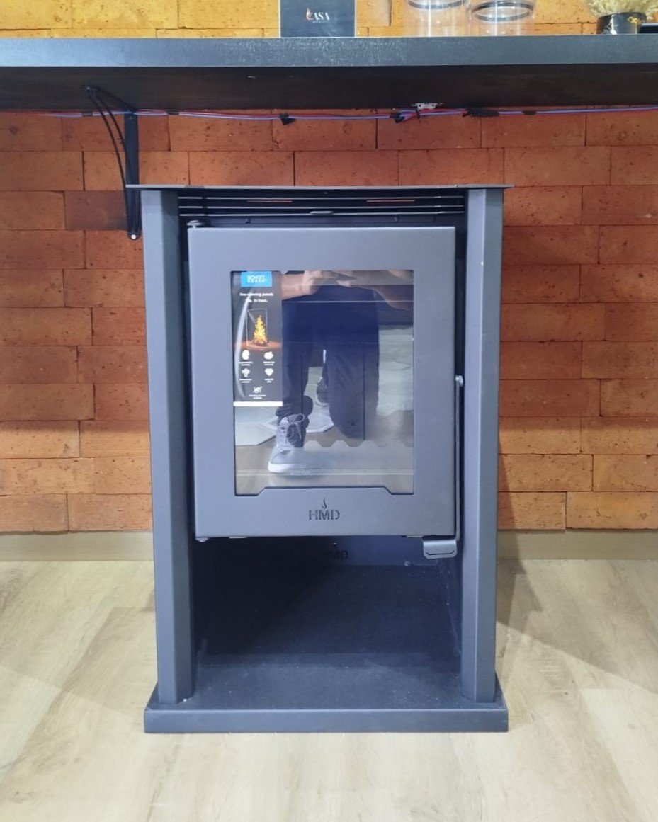 WhatsApp Image 2025-12-17 at 15.02.42